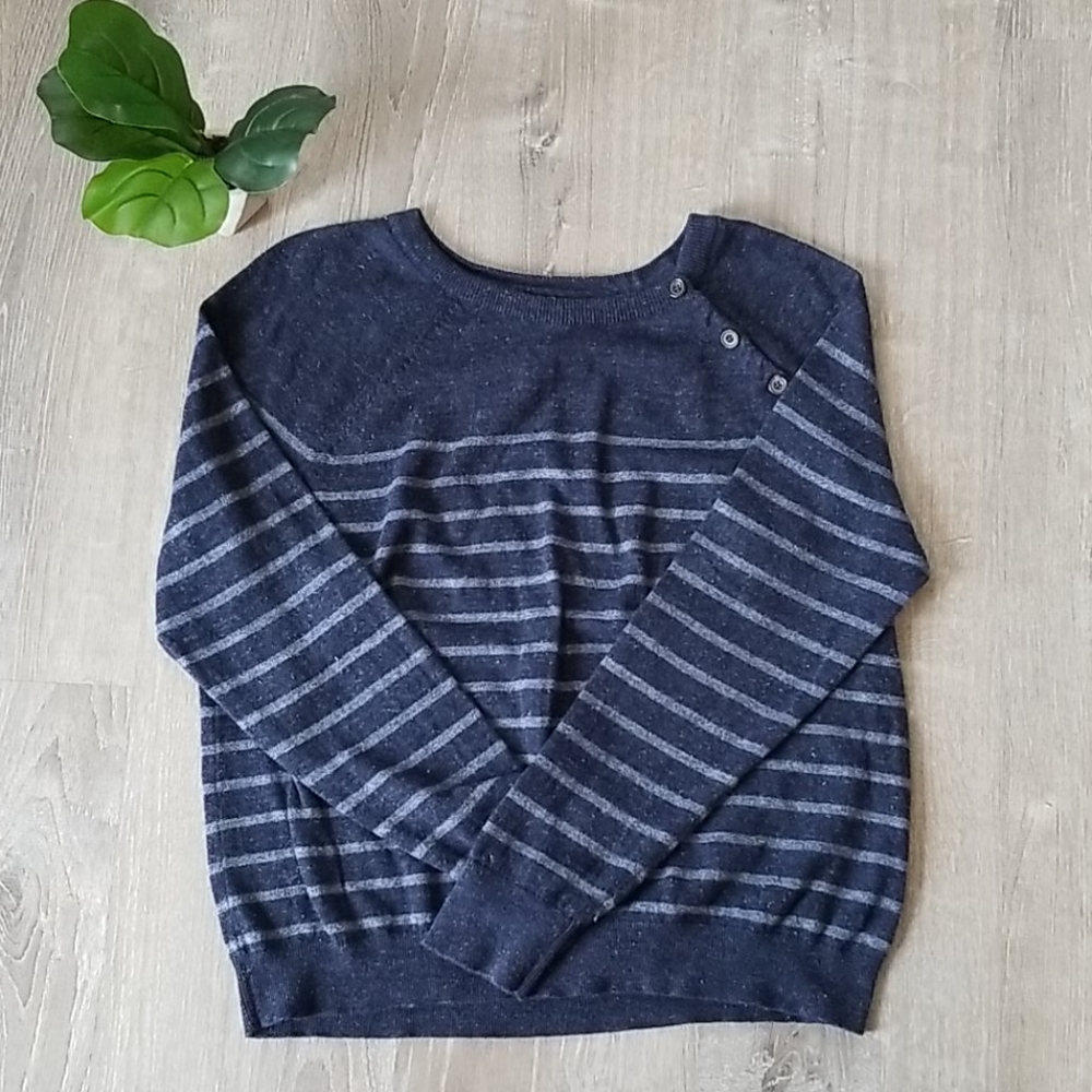 Abercrombie & Fitch Stripped Sweater